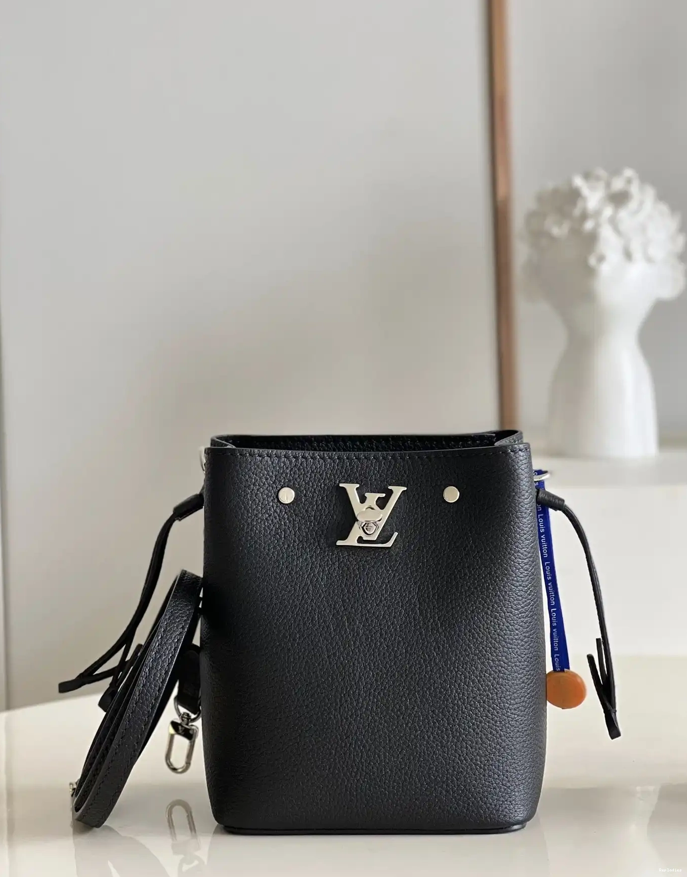Repzbay BUCKET VUITTON LOUIS LOCKME NANO 0615